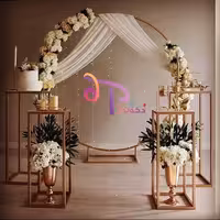 بکگراند دایره ای فلزی تولد