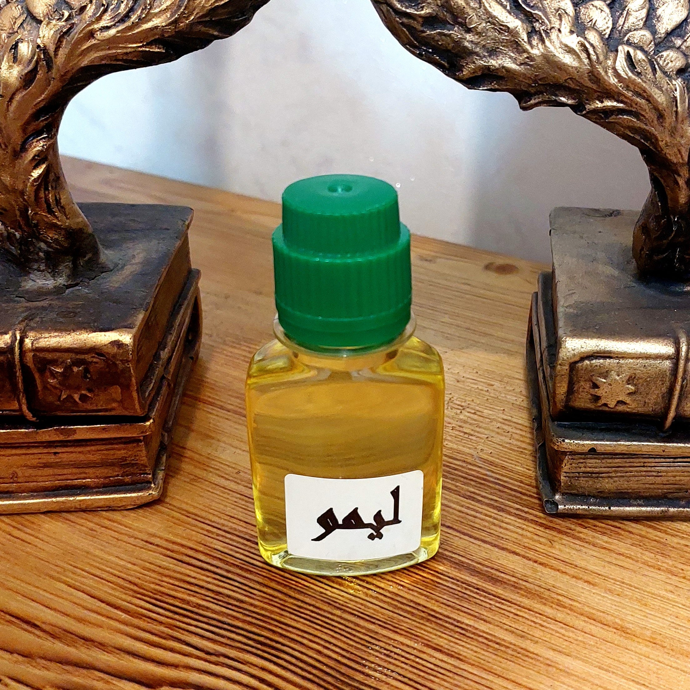 روغن لیمو اصل سنتی 60 میل گرم(با تضمین کیفیت)