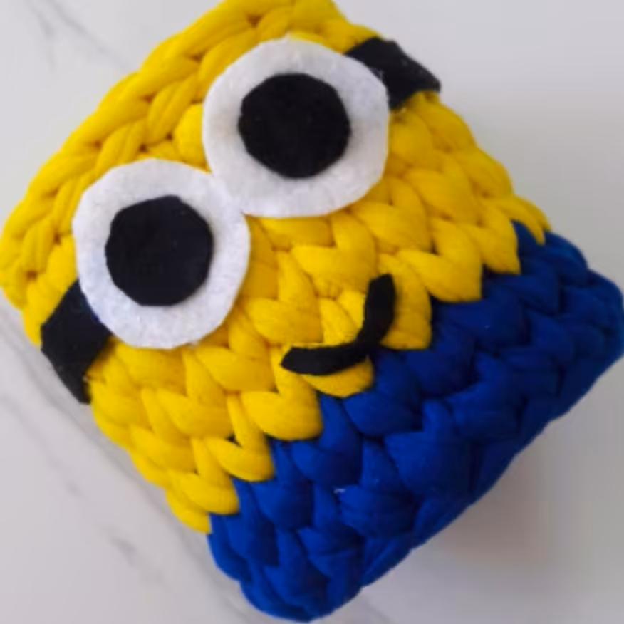 سبد  تریکو مینیون  جامدادی