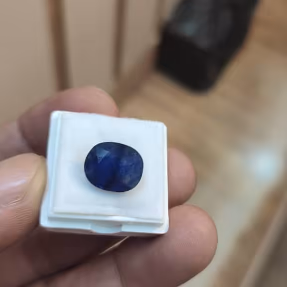 نگین یاقوت کبود اصلی بسیار زیبا 