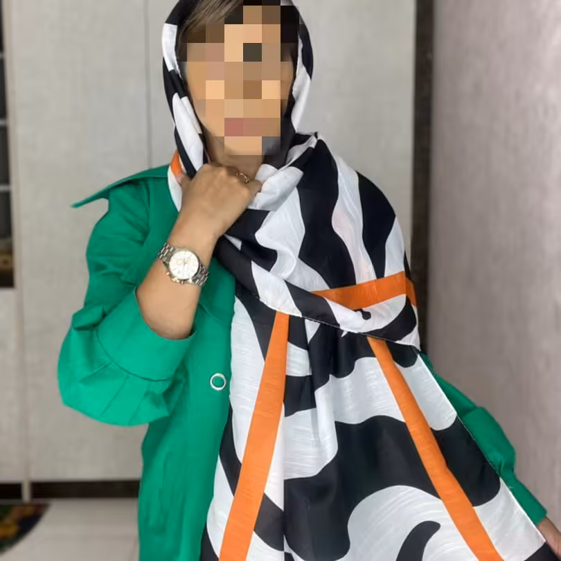 شال نخی سفید مشکی