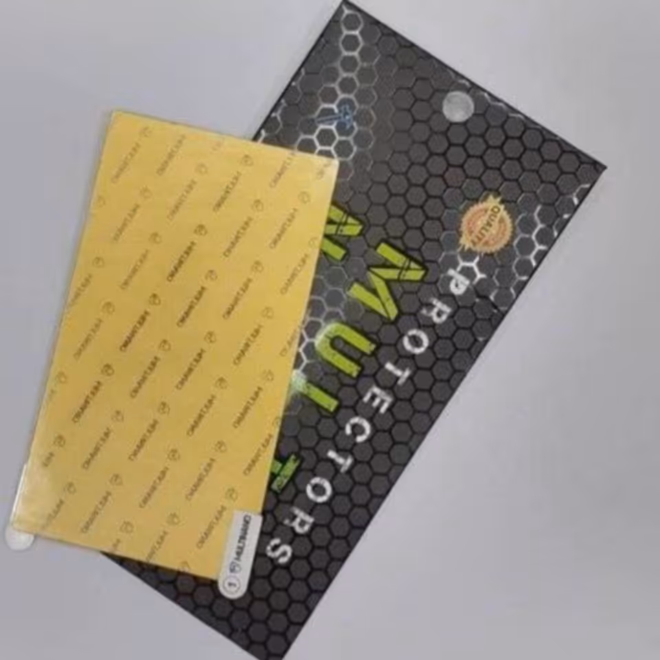 گلس مانیتور خودرو تارا 