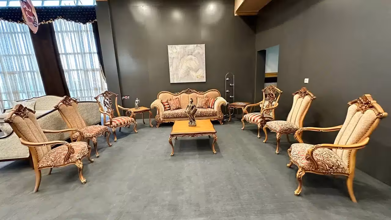 مبل نئوکلاسیک مدل رجینا