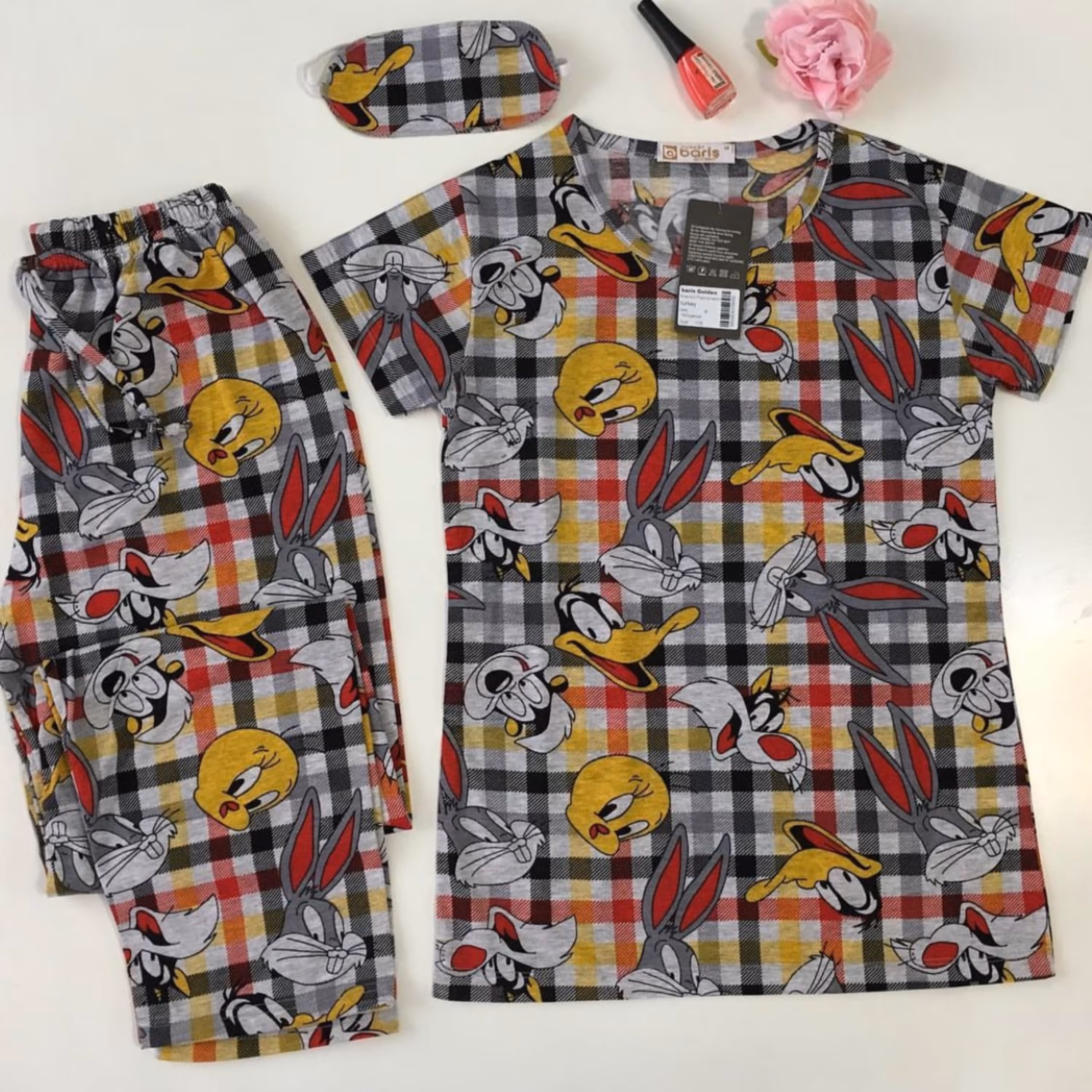 ست تیشرت شلوار به همراه چشم بند از برند ترک باریش وارداتی جنس نخ کیفیت تضمینی شل