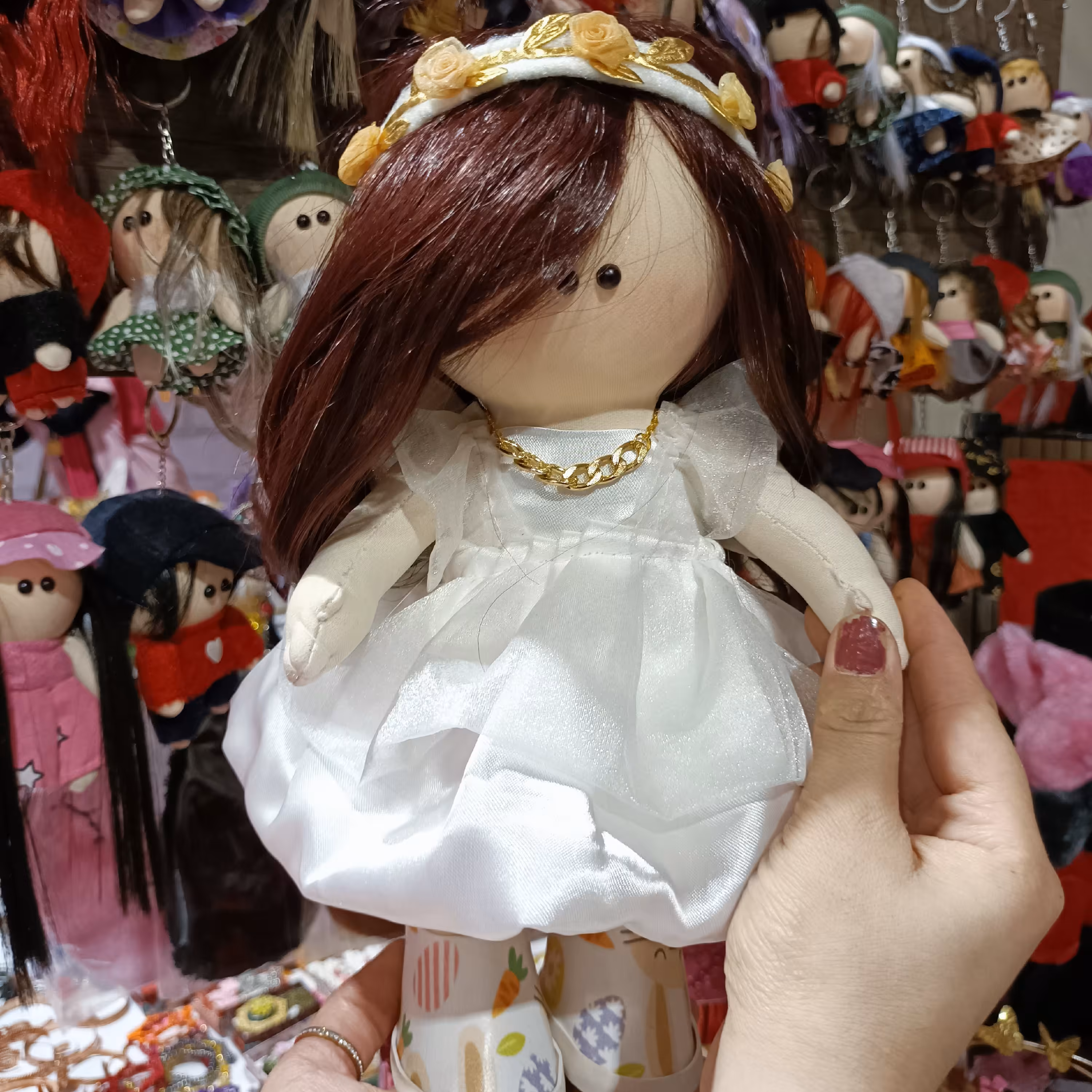 عروسک عروس