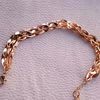 دستبند  استیل طرح طلا.                            