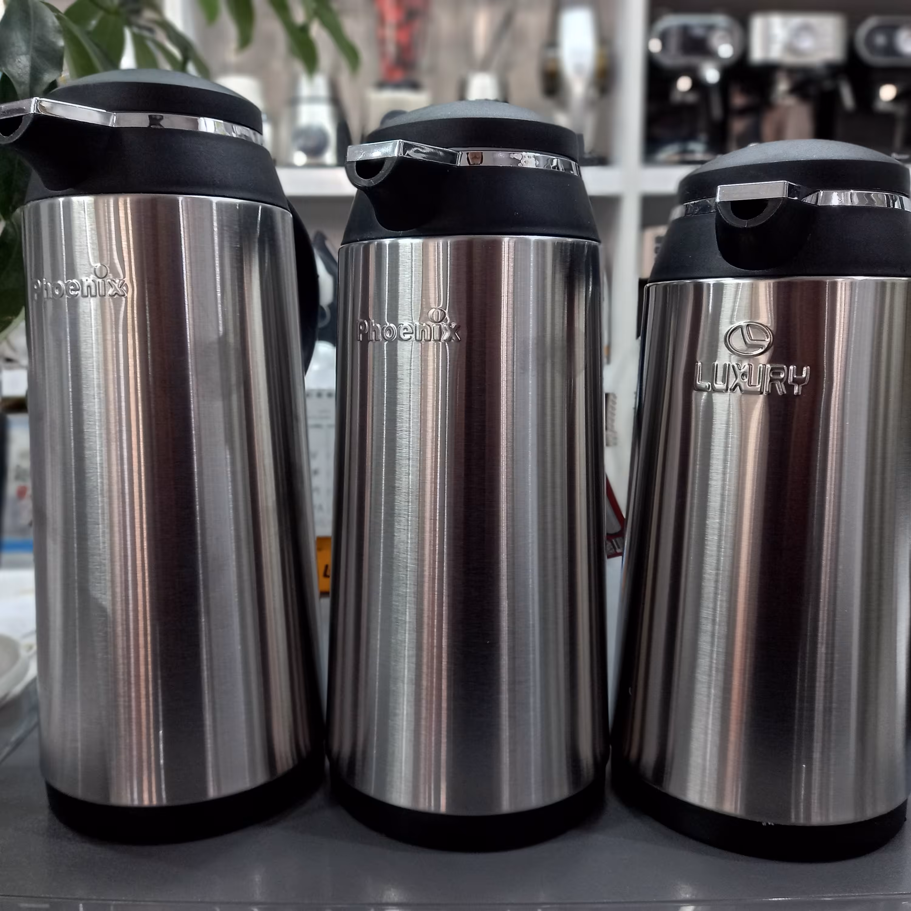 فلاسک چای (پرداخت هزینه ارسال درب منزل و بر عهده مشتری میباشد)