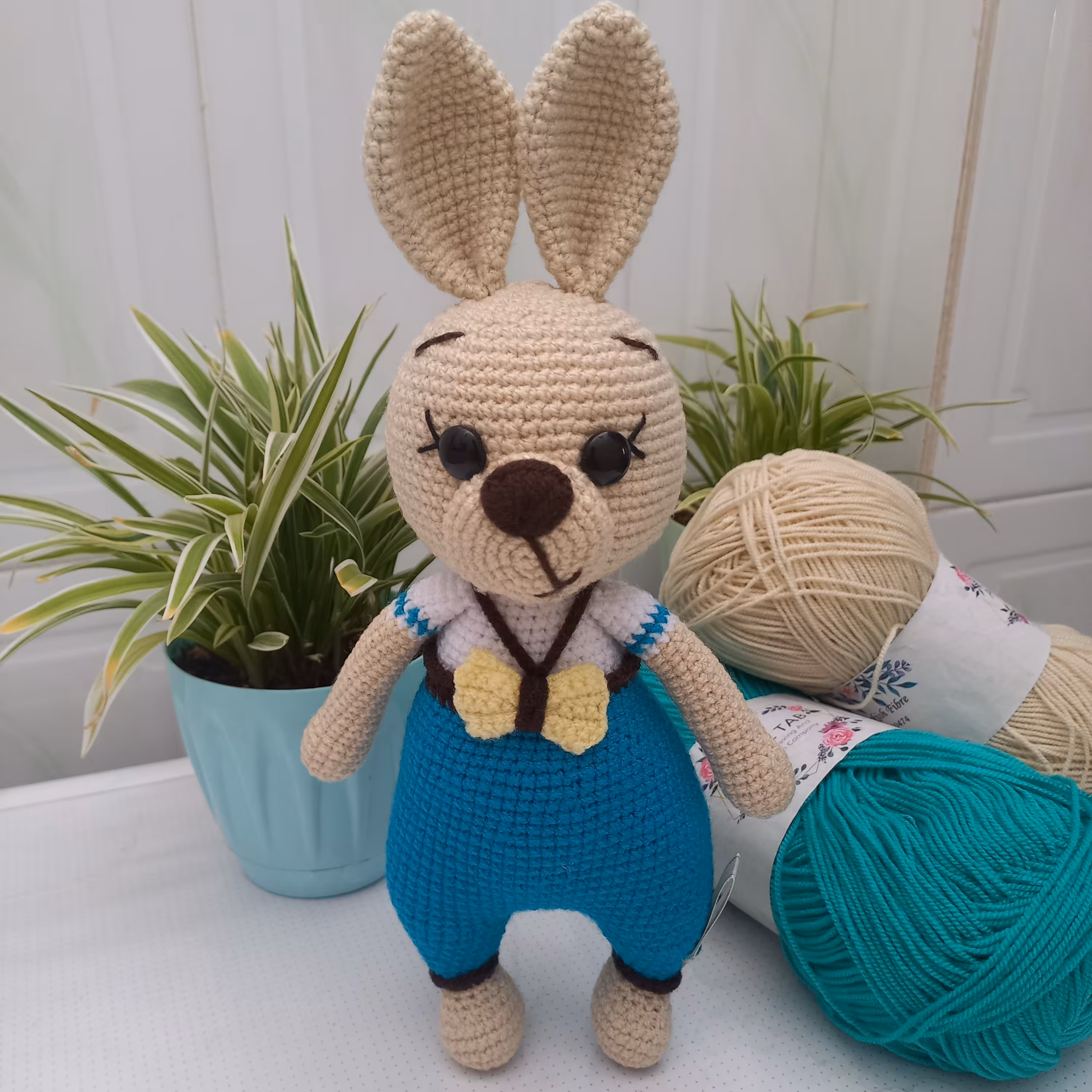 عروسک بافتنی مدل خرگوش بهاری قد 21 سانت