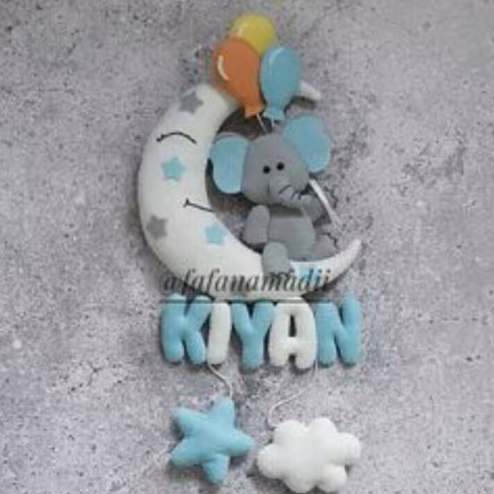 اویز اسم پسرونه طرح فیلی