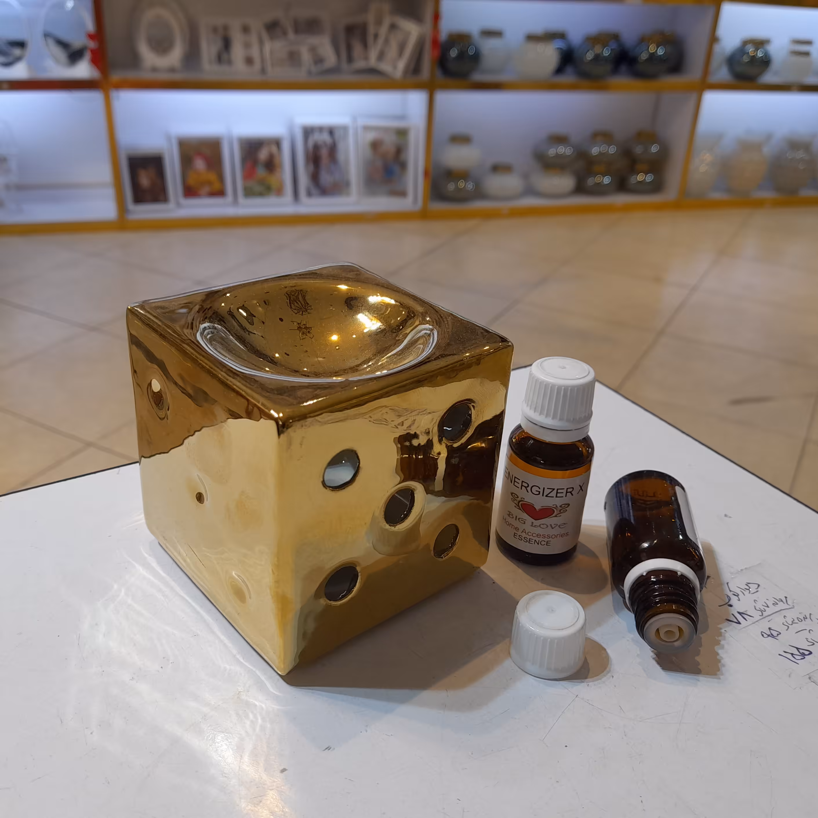 پک 3 تیکه اسانس و اسانس سوز