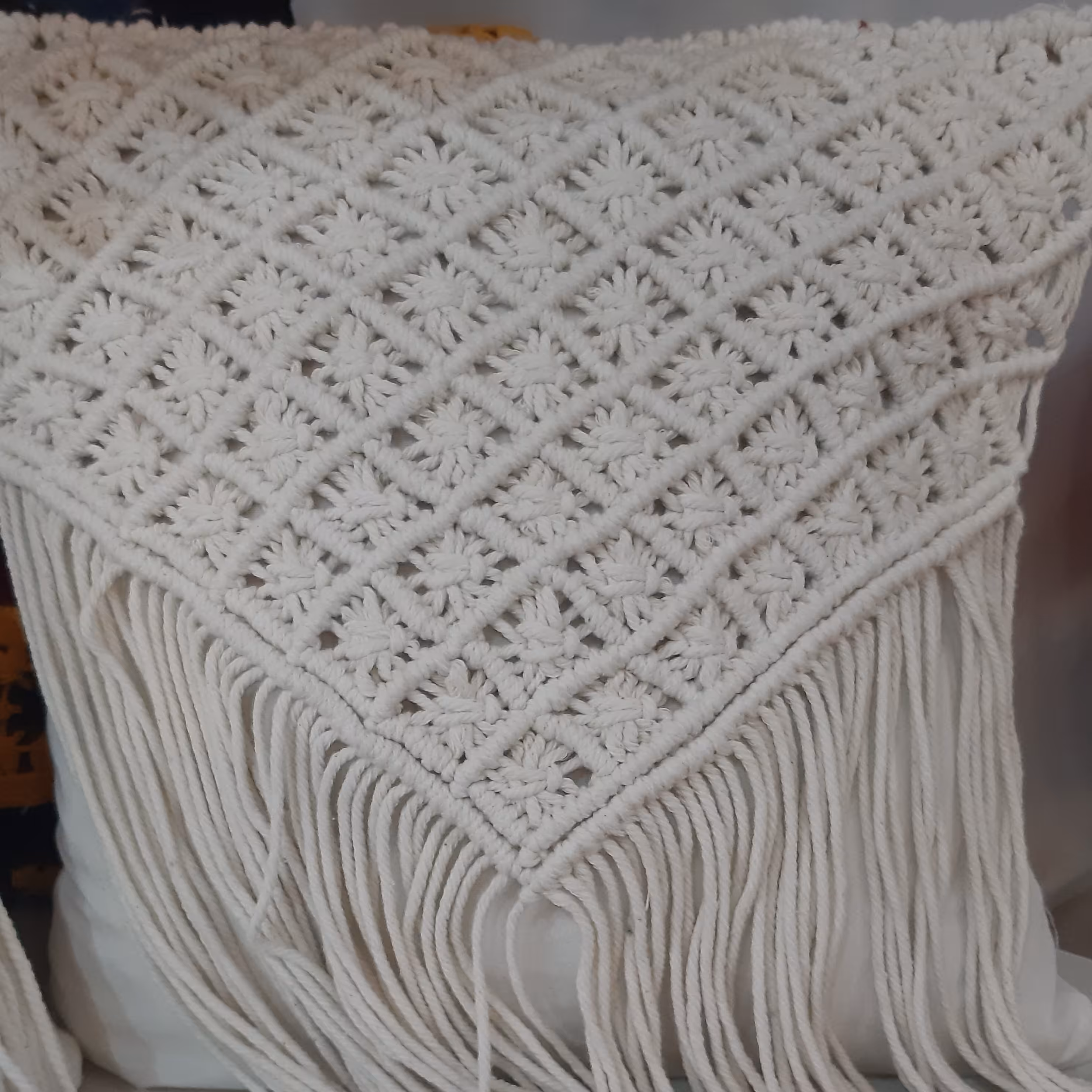 کوسن مکرومه تابیده پر کار 40در 40 باکوسن