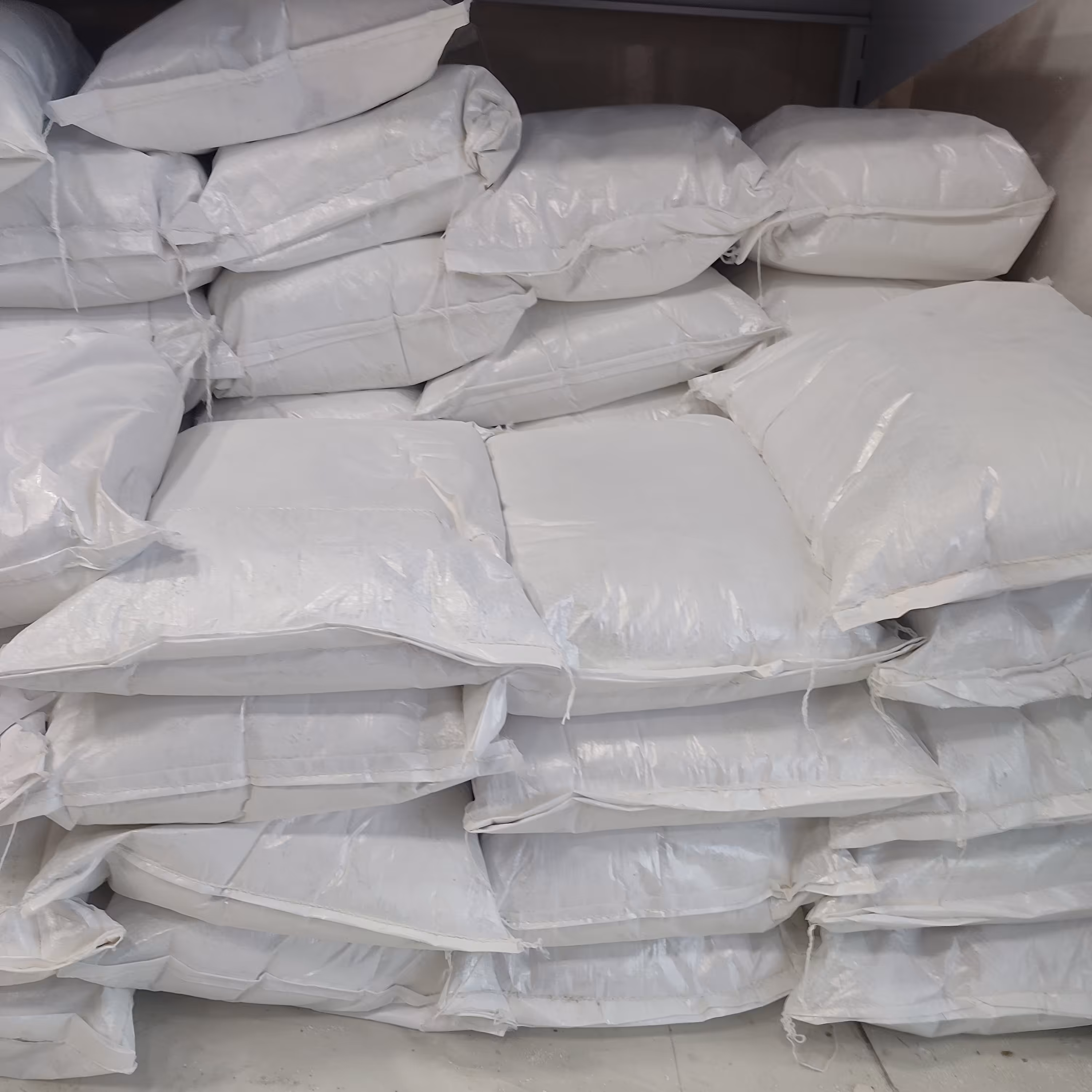 پودر متا .پودر مجسمه سازی .پودر ساخت سنگ مصنوعی و مصنوعات سنگی .پلی استری