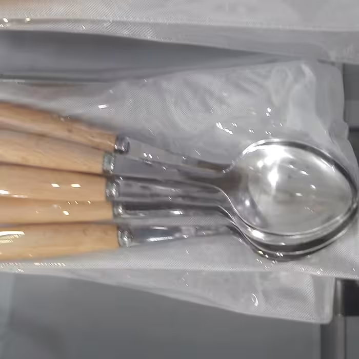 سرویس 6 پارچه  قاشق مربا خوری  کوچک دسته چوب بامبو  کیفیت عالی وارداتی  ساخت چین 