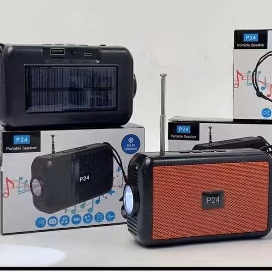 اسپیکر بلوتوثی خورشیدی P24