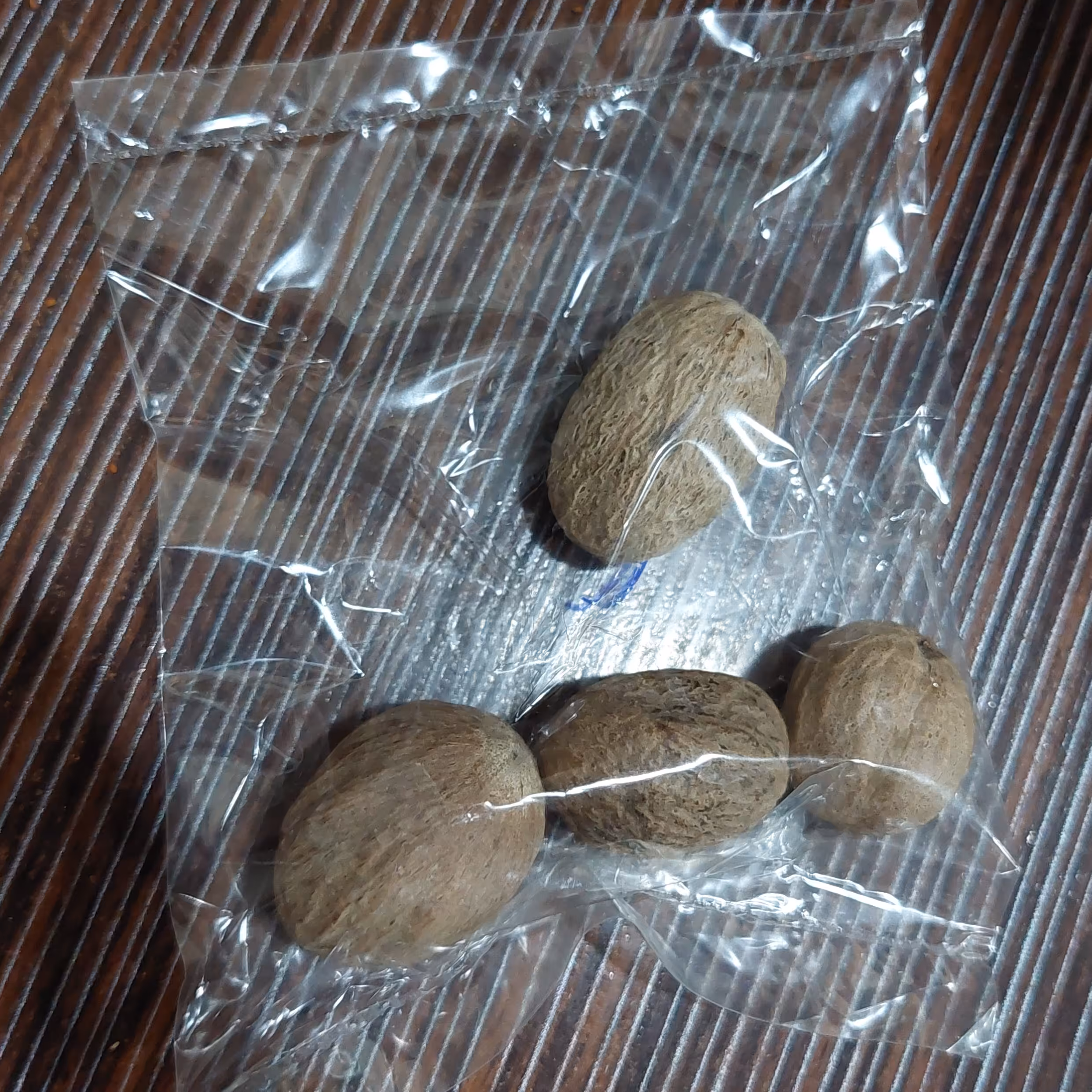 جوز هندی (20گرم)