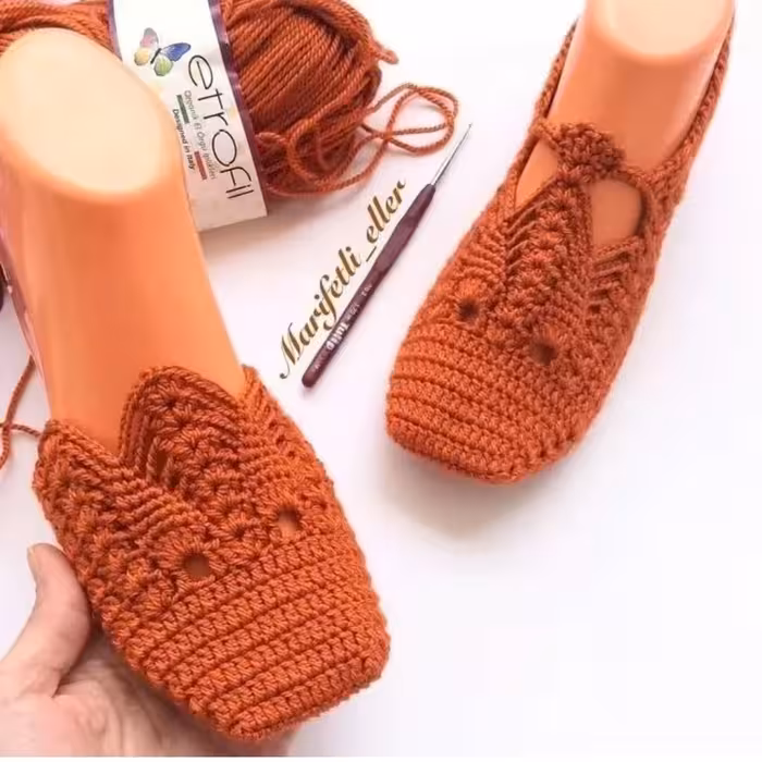 پاپوش در رنگ های و مدل های مختلف