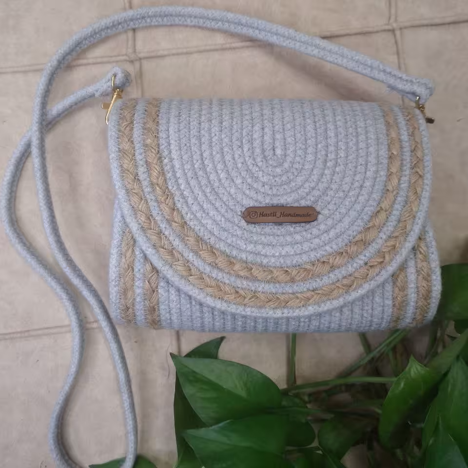 کیف دوشی قیطان دوزی