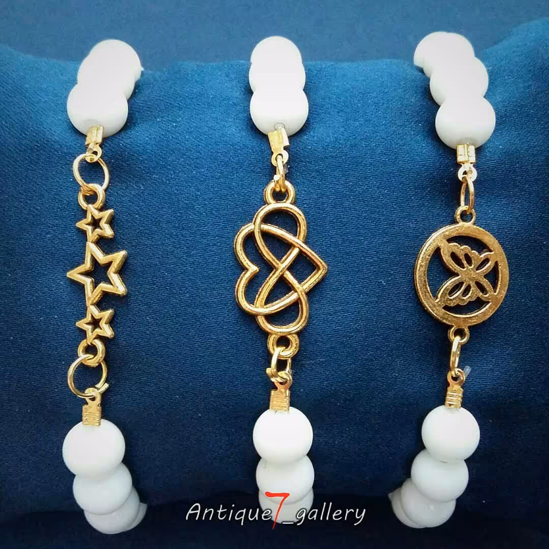 پک سه تایی دستبند سفید مرواریدی
وزن 42 گرم
رنگ سفید براق وسفید مات