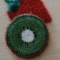 اسکاج توت...وکیوی