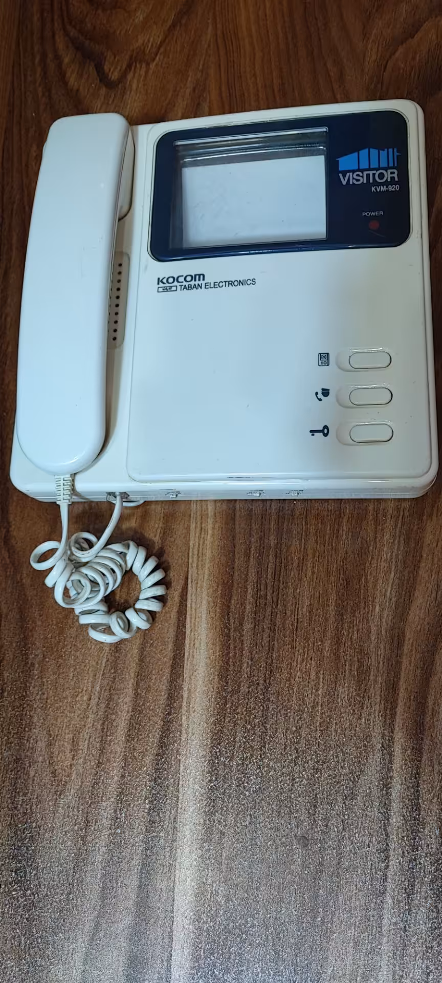 مانیتور در باز کن /آیفون تصویری تابان مدلkocom - kvm 920(استوک)