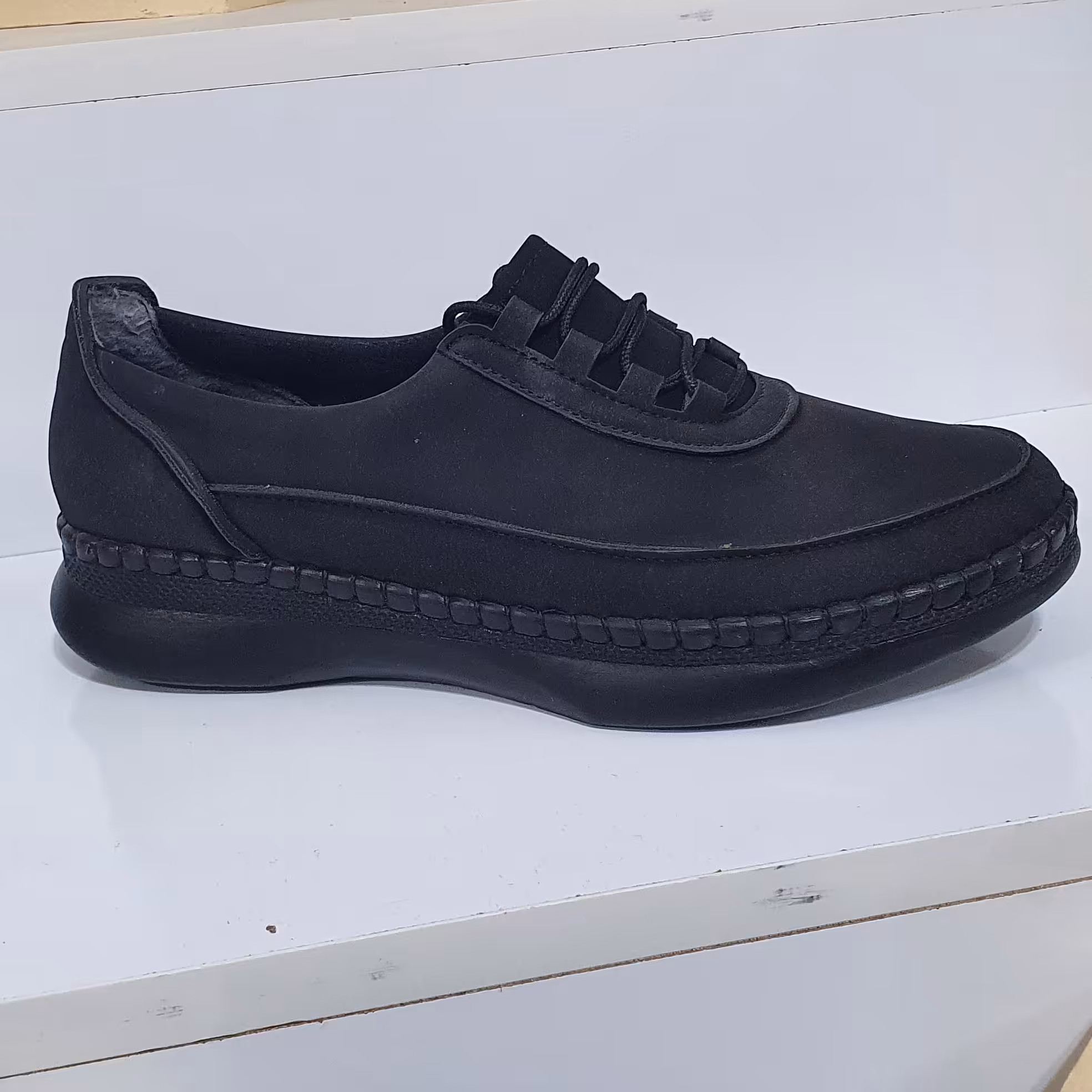 کفش راحتی دور دوز زنانه