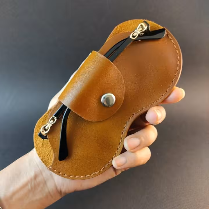 قاب عینک چرمی