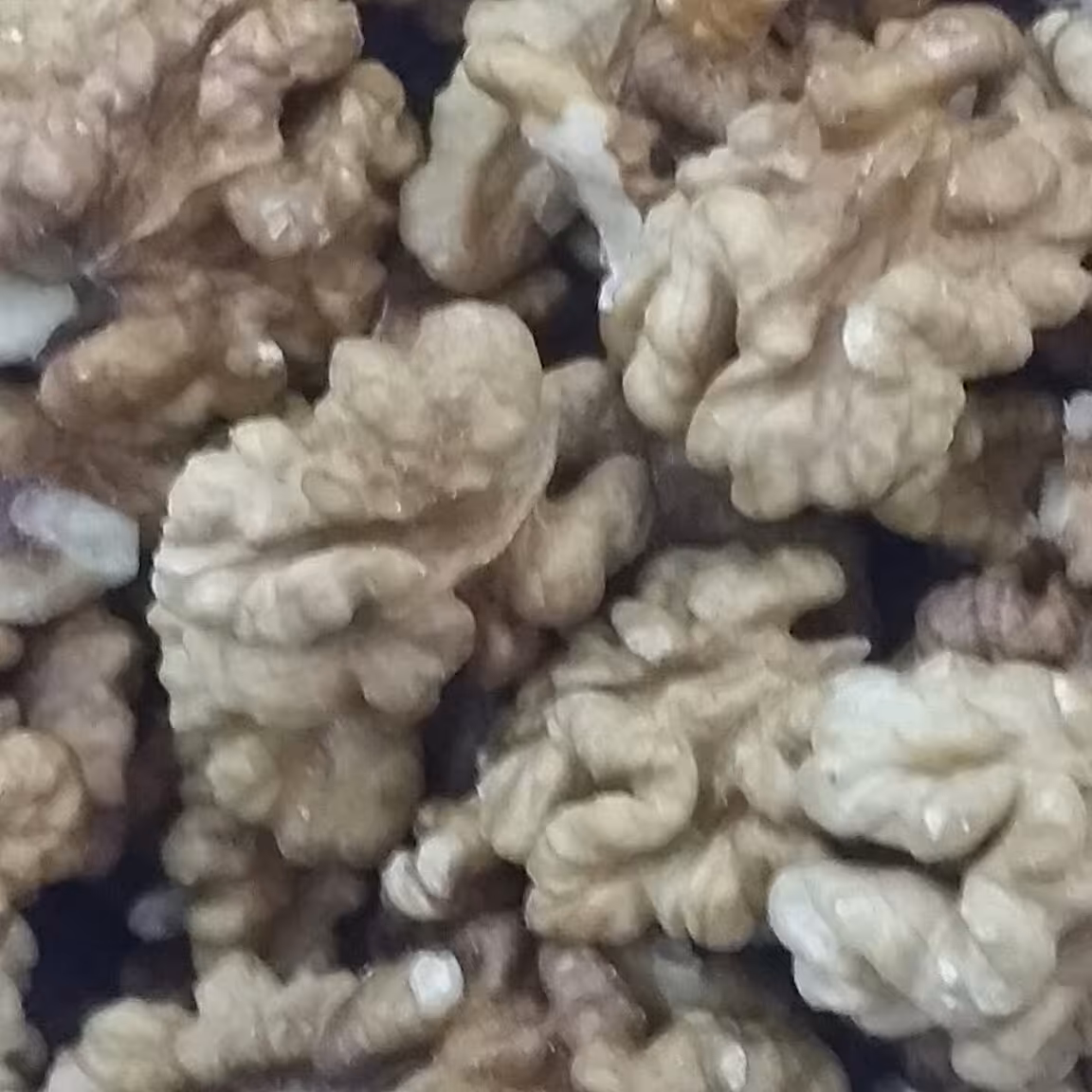 مغز گردوی 1000 گرمی خارجی  تینابار