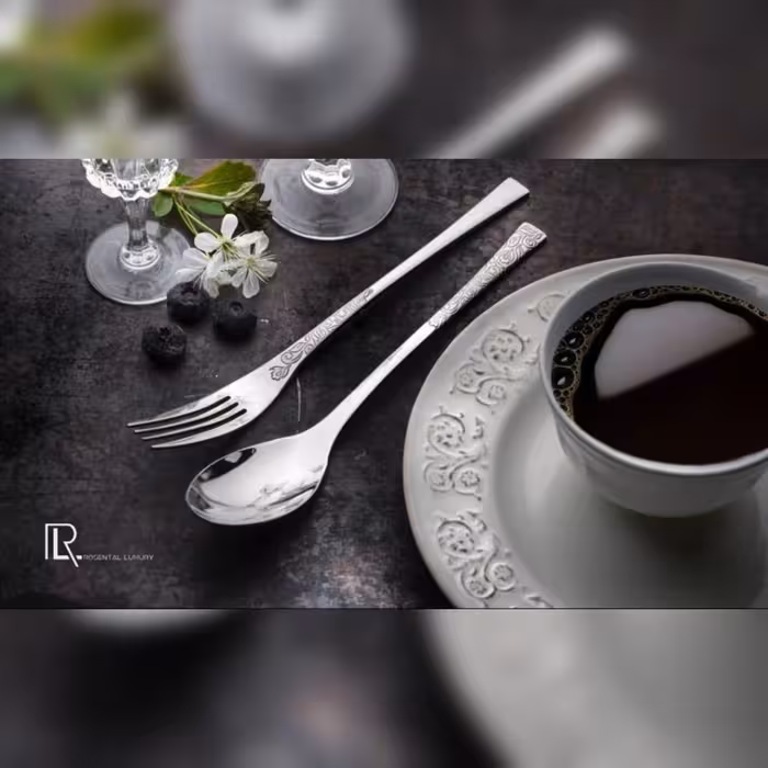 سرویس قاشق و چنگال 30 نفره 155 پارچه برند ویکتوریا نقره ای 