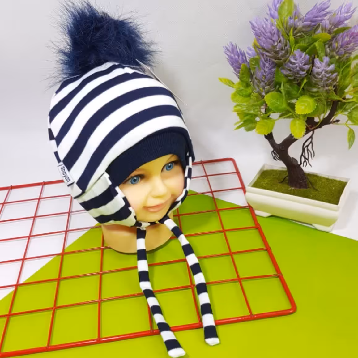 کلاه راه راه تک پوم