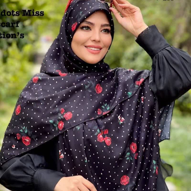 روسری شیک درجه یک و خالدار گل قرمز