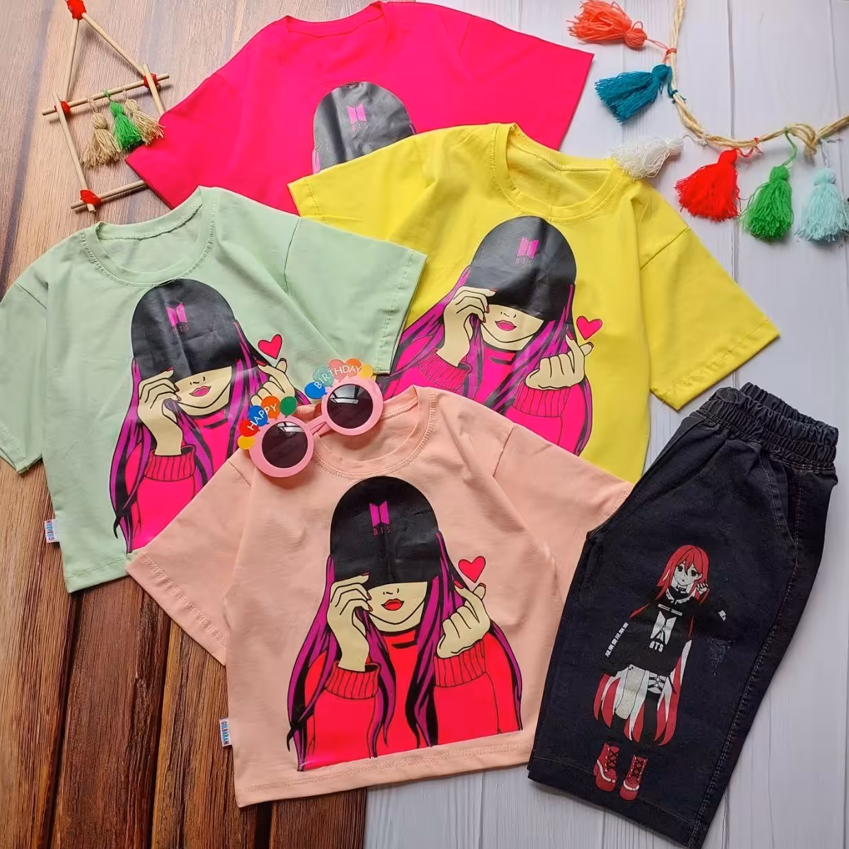 کراپ شلوارک جذاب دخترانه 