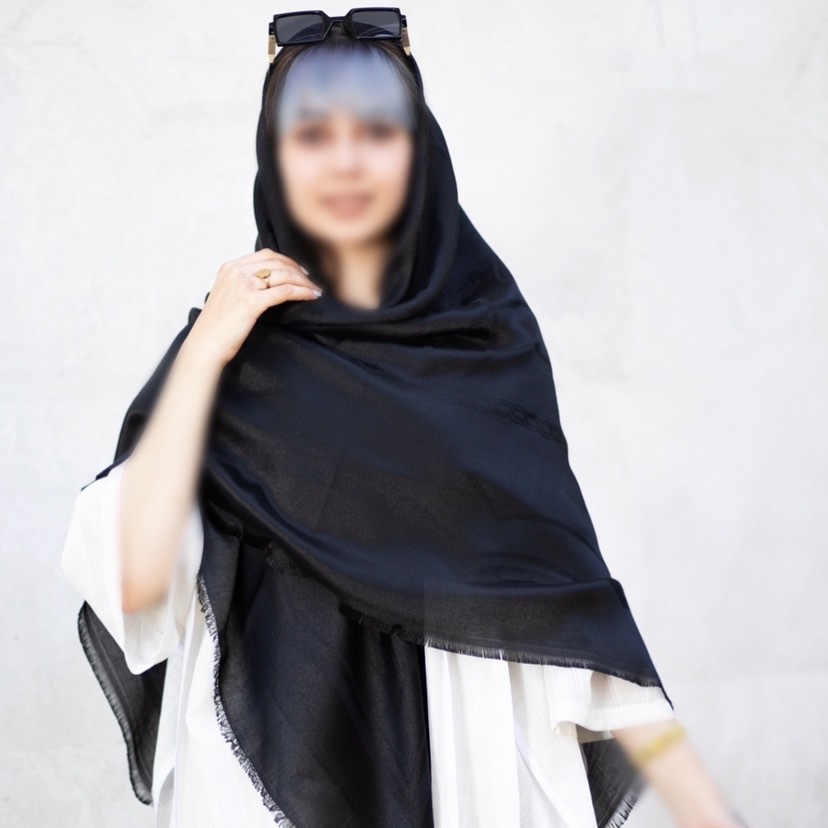 روسری طرح کتان
