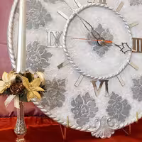 ساعت طرح پتینه