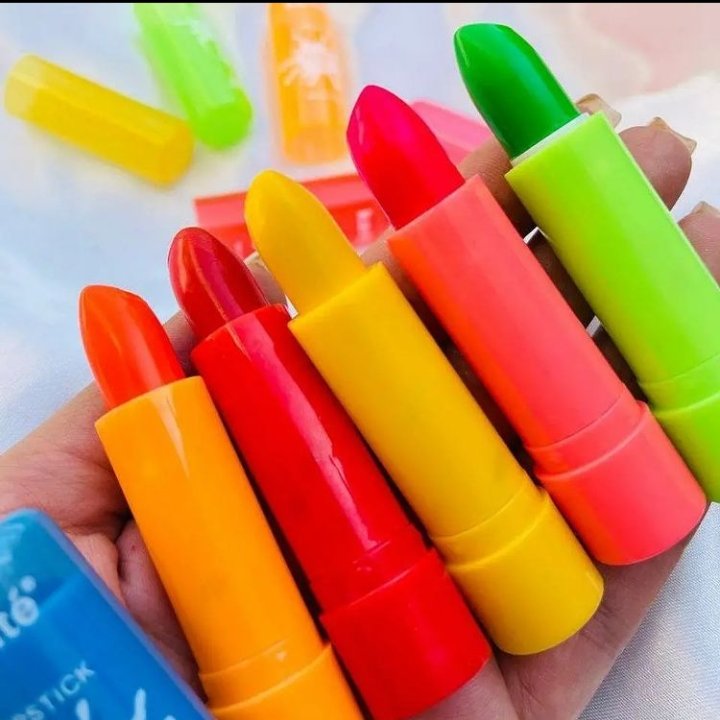 رژلب فانتزی