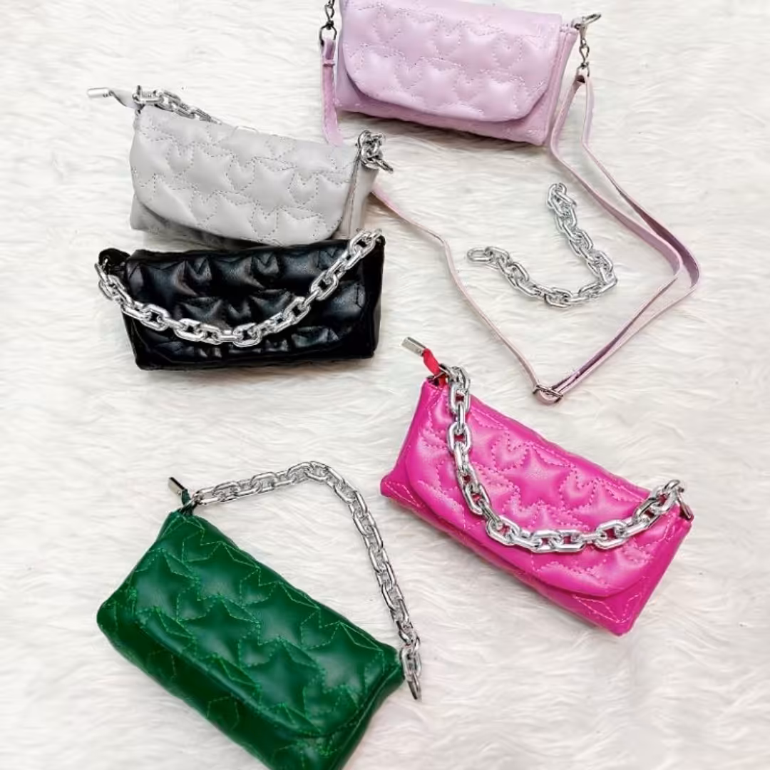 کیف پاسپورتی گلدوزی ستاره ای