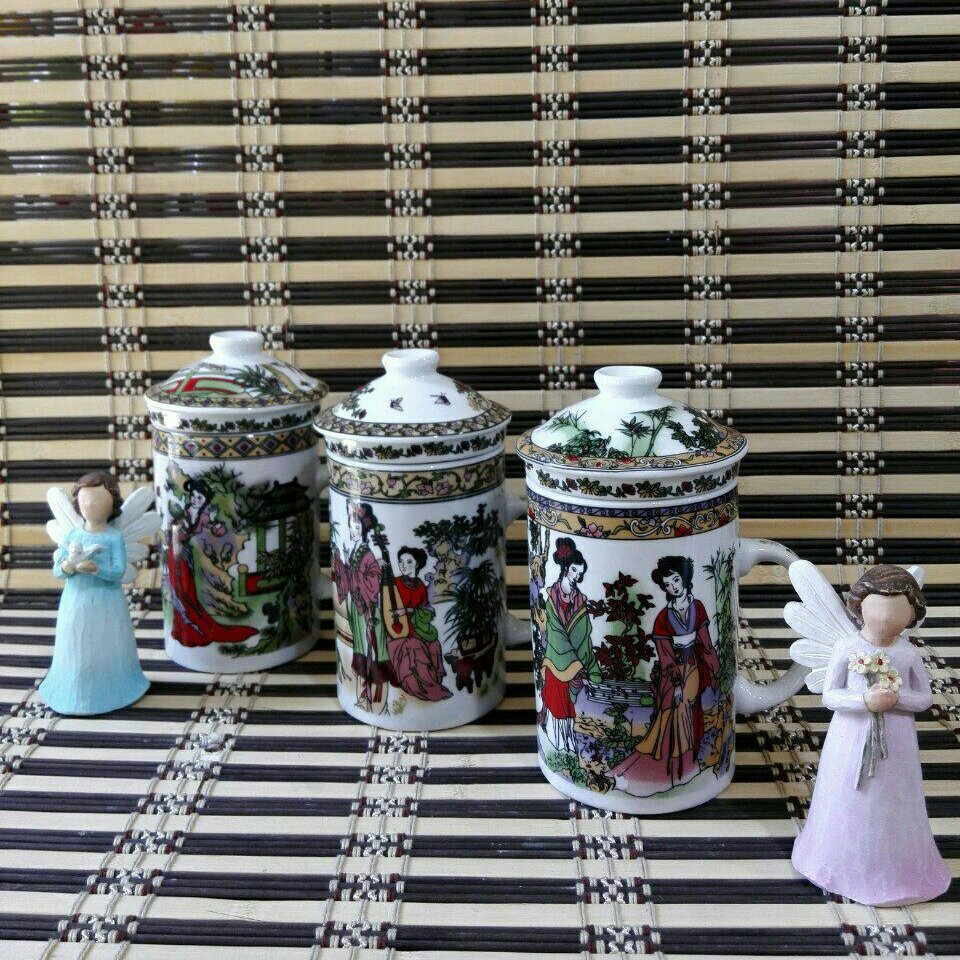 لیوان دمنوش چای سبز یک عددی