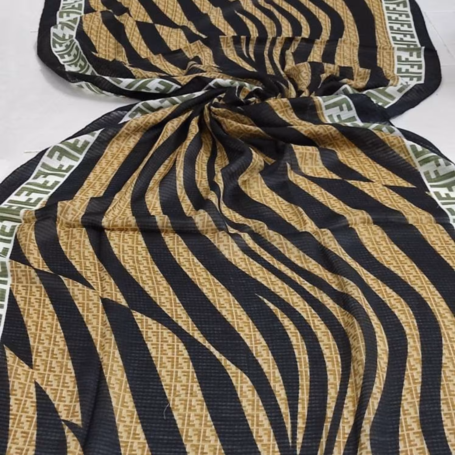 شال عید ارسال رایگان