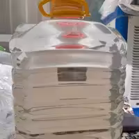 20 لیتری گلاب درجه 1 . ارسال رایگان فقط با اتوبوس