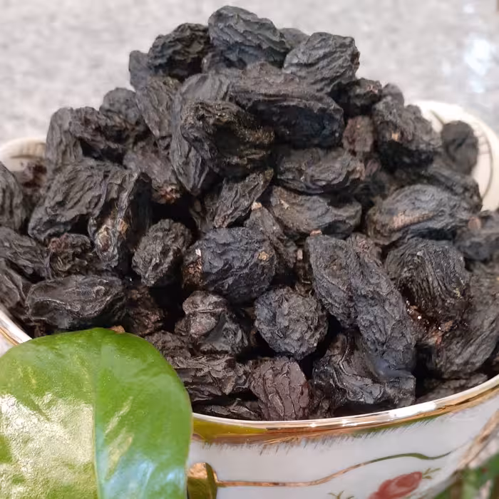 مویز بی دانه و بی هسته 1 کیلویی محصول امسال 1402