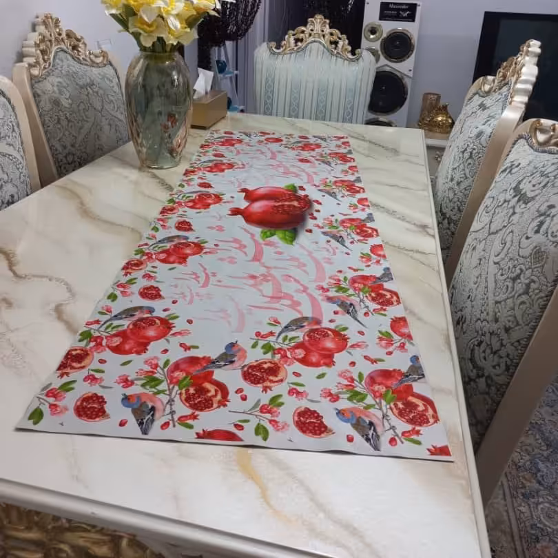 رانرورومیزی طرح یلدا