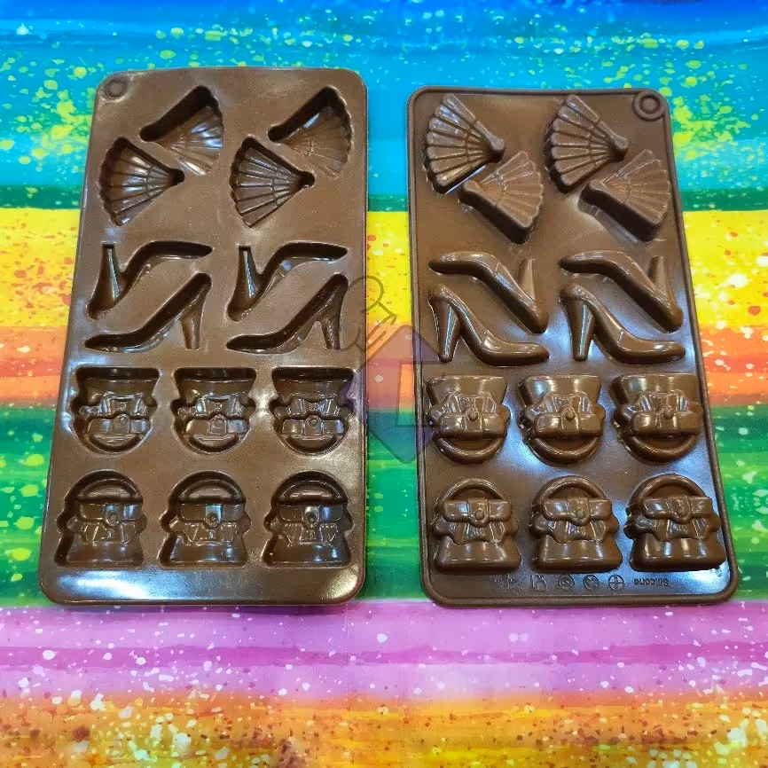 قالب سیلیکونی رزین و شمع و صابون دستساز خانگی و شکلات و .... طرح کیف و بادبزن و کفش