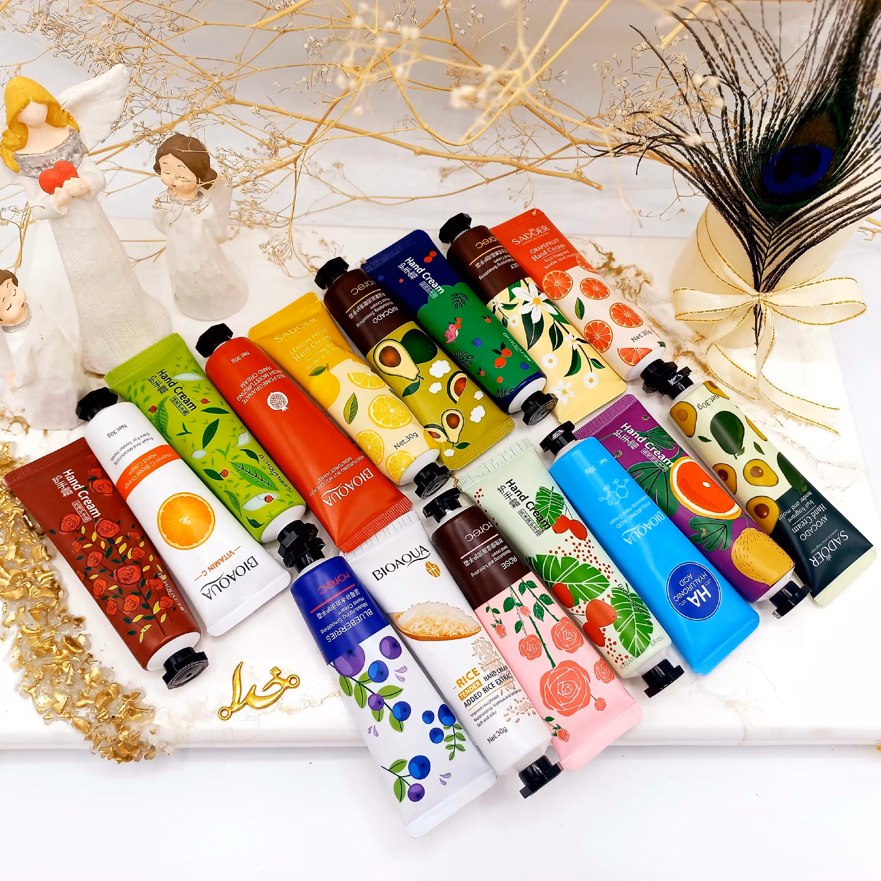 کرم دست تیوپی با رایحه های مختلف 30 گرم  ابرسان قوی و مرطوب کننده