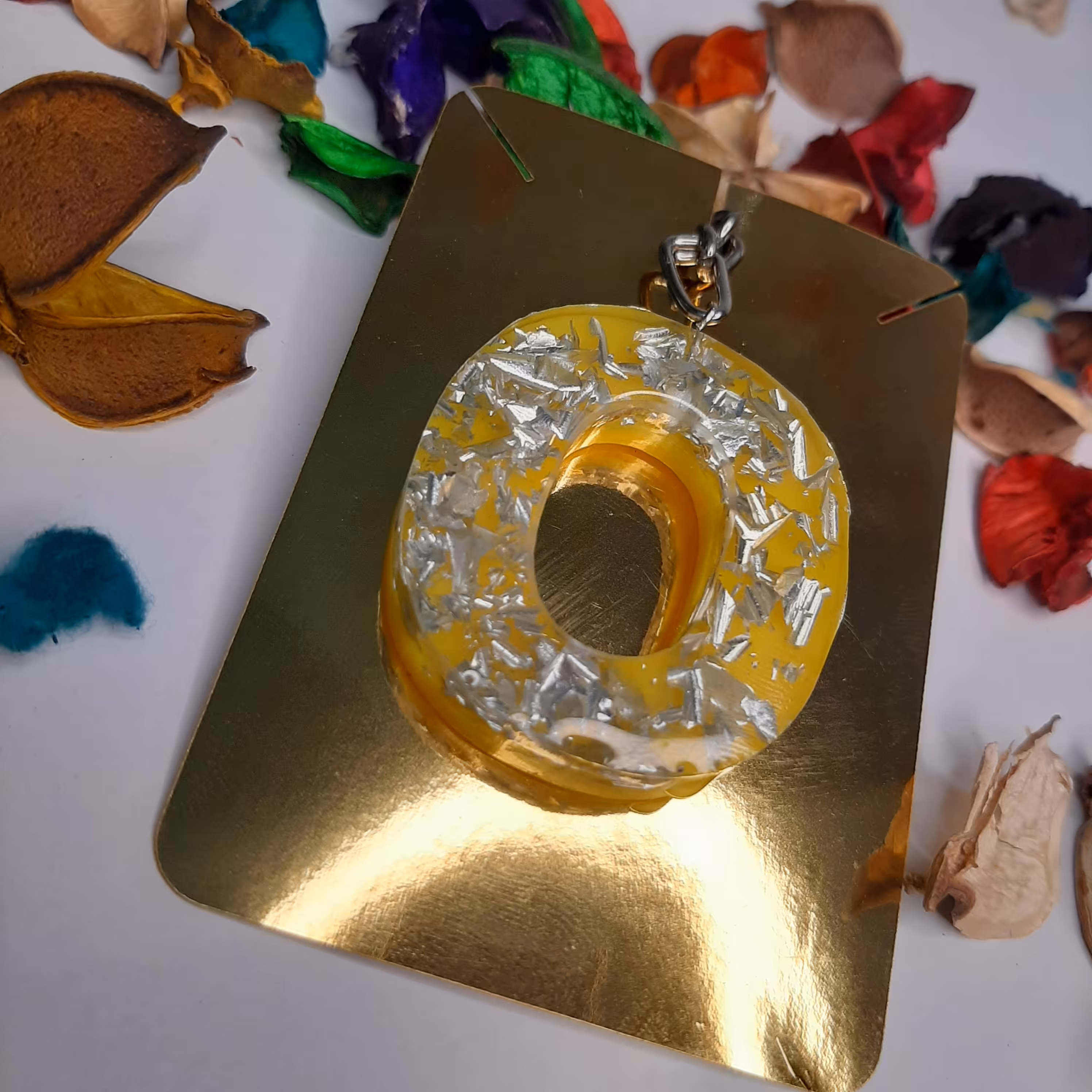 جاسوئیچی حرف( O)