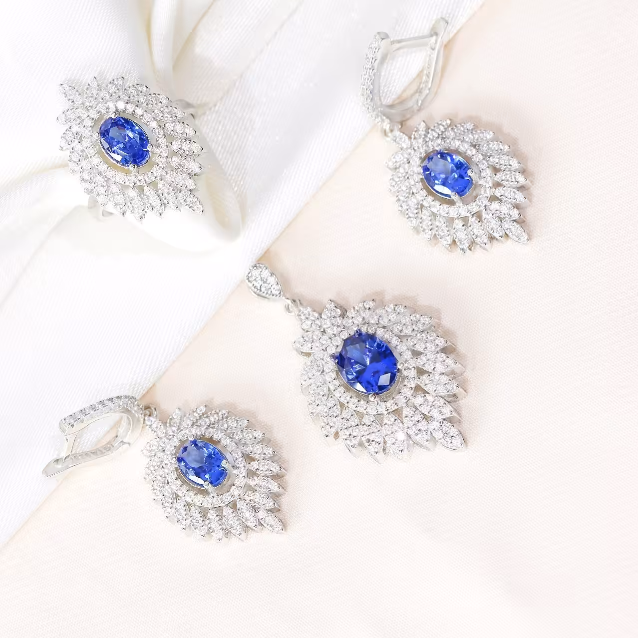 نیم ست نقره میکرو کد S-10086-17