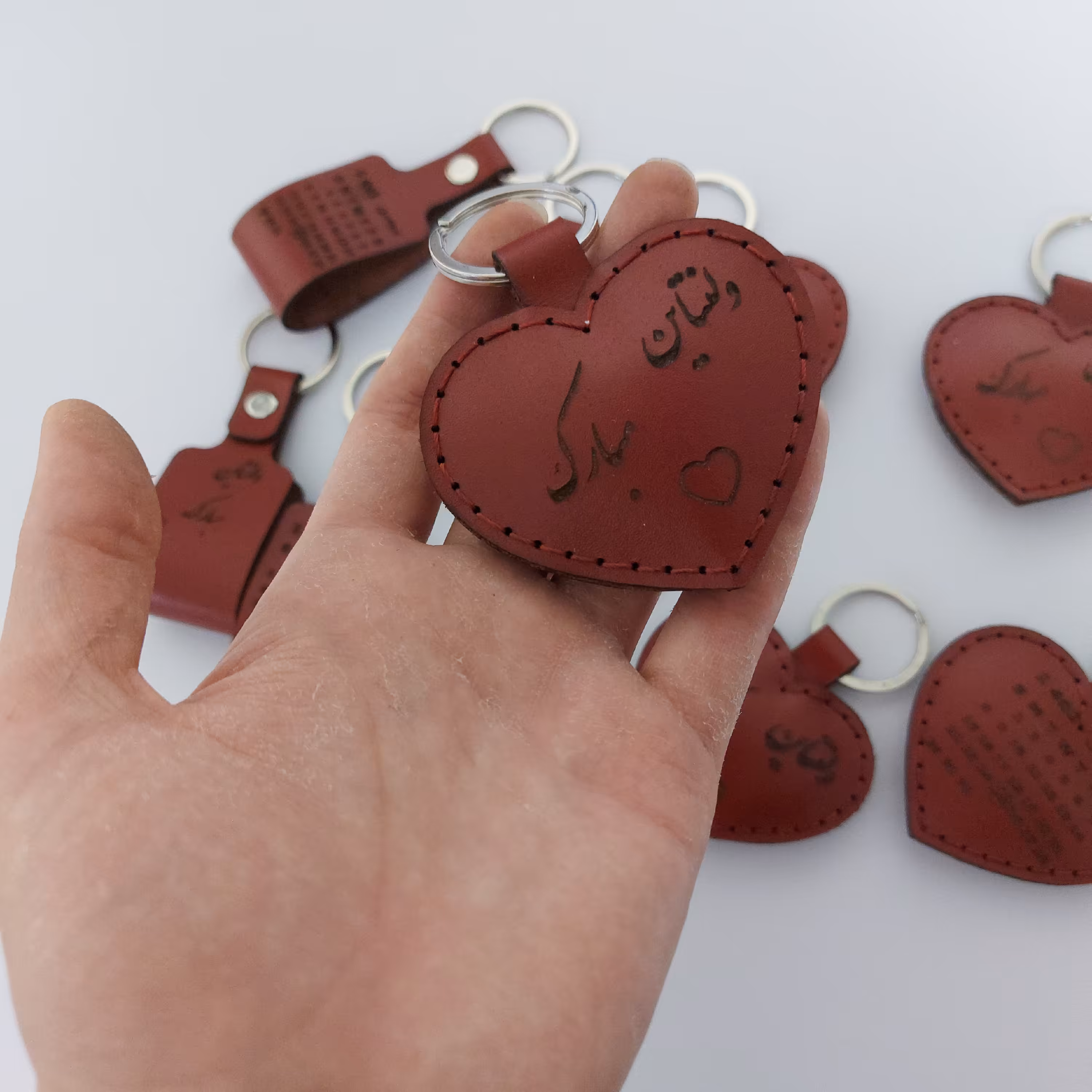 جاکلیدی ولنتاین.جاکلیدی چرم.کادو ولنتاین.جاکلیدی تقویمی