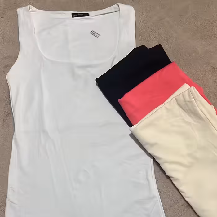 تاپ  zaraرنگبندی داره سایزبندی هم داره 