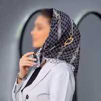 مینی اسکارف (باندانا) طرح گوچی زمینه مشکی  ارسال رایگان 