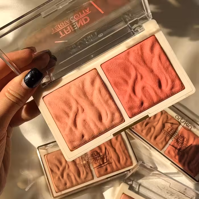 پالت هایلایتر و رژگونه سنگی آرت اسکین

