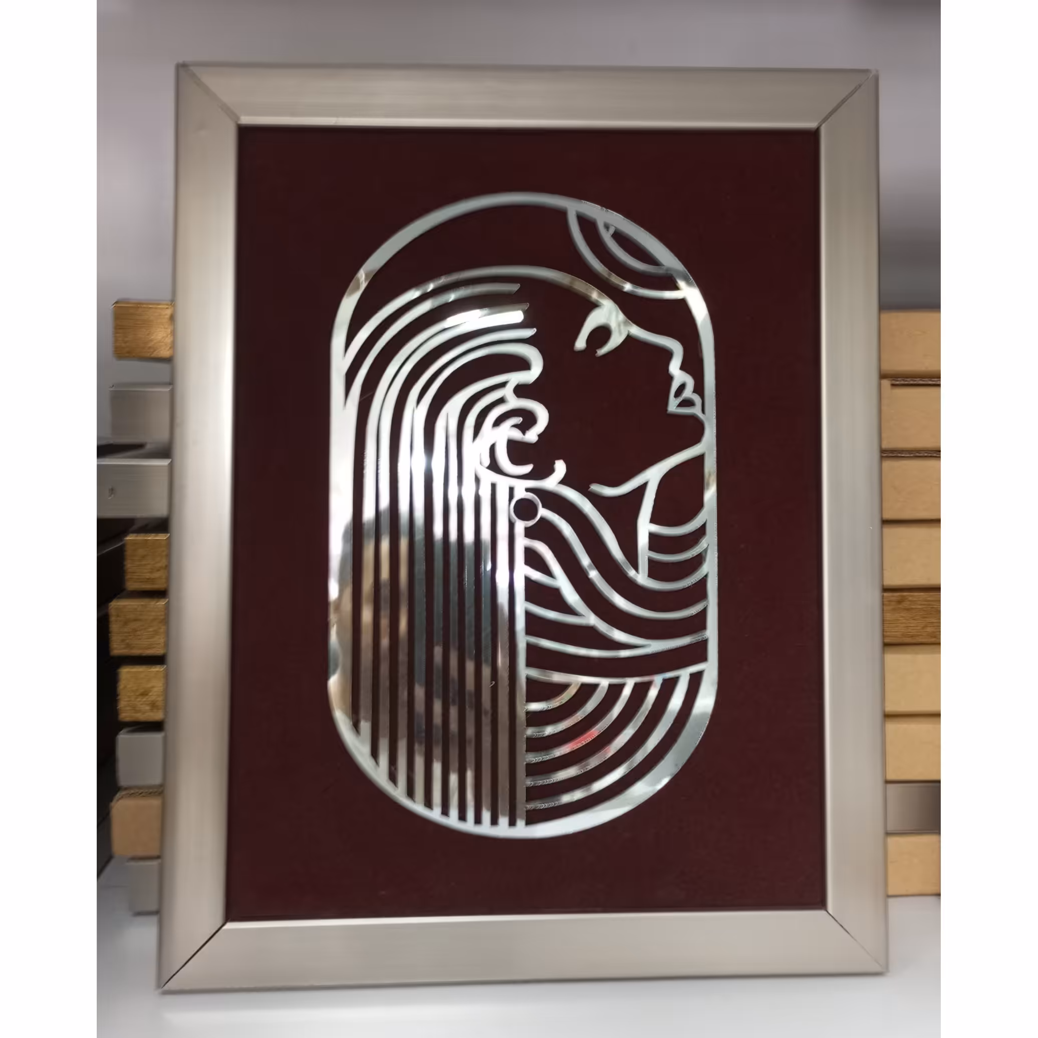 تابلو دختر آینه ای