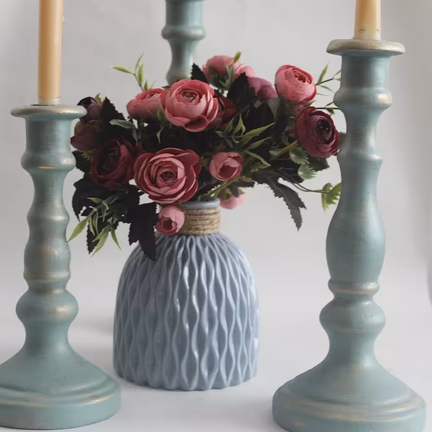 شمعدون رومیزی پتینه کاری شده 